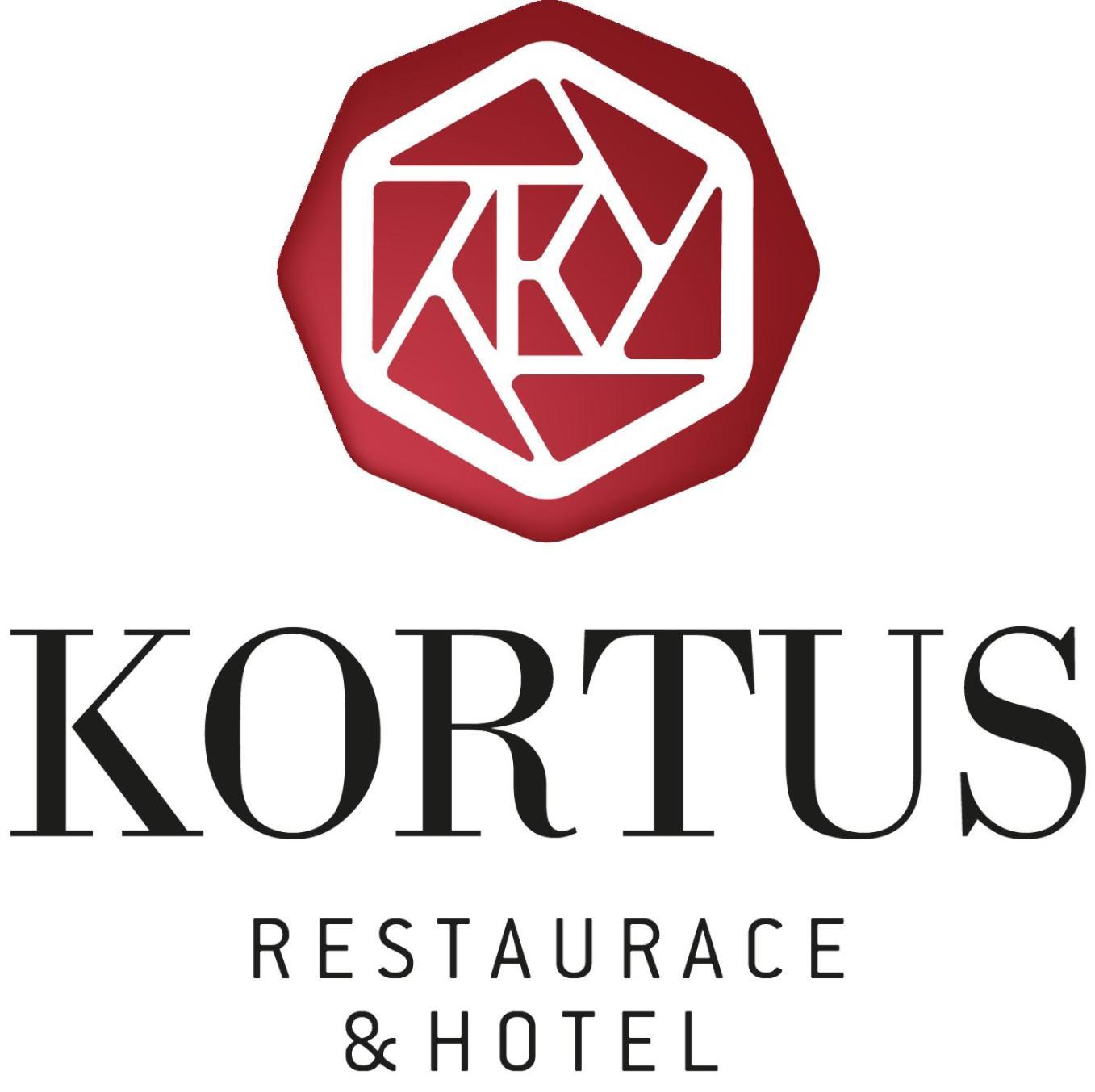 Hotel Kortus Jetrichovice  Ngoại thất bức ảnh