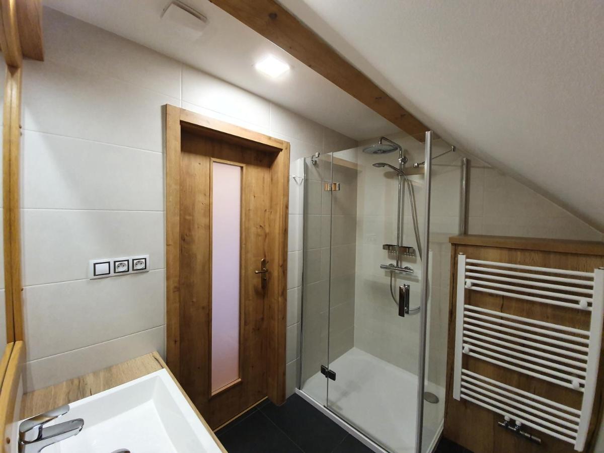 Hotel Kortus Jetrichovice  Ngoại thất bức ảnh
