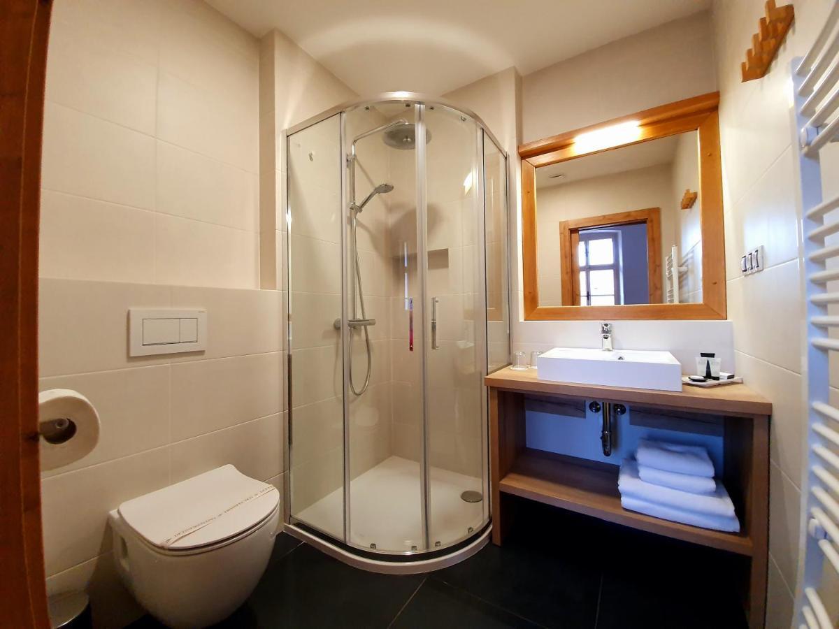 Hotel Kortus Jetrichovice  Ngoại thất bức ảnh