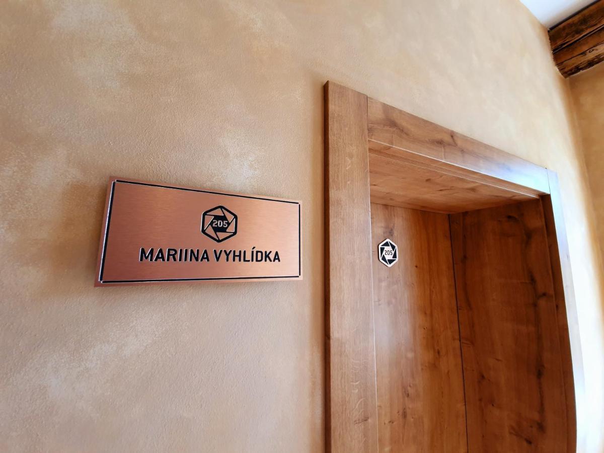 Hotel Kortus Jetrichovice  Ngoại thất bức ảnh